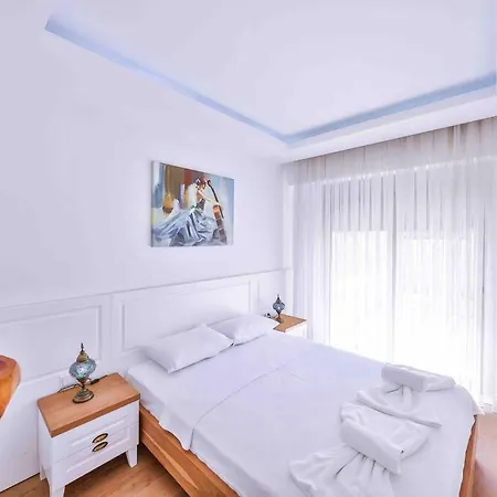 Tobi 1 / Merkezi Konumda Lueks Apartment