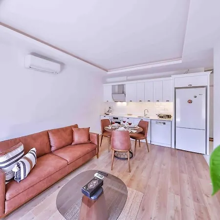 Apartment Tobi 1 / Merkezi Konumda Lueks *